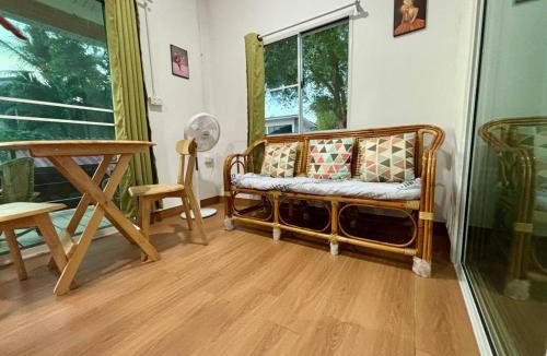 Chaloklum House | Colibri Beach Resort