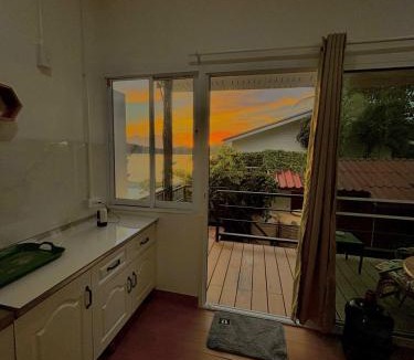 Chaloklum House | Colibri Beach Resort