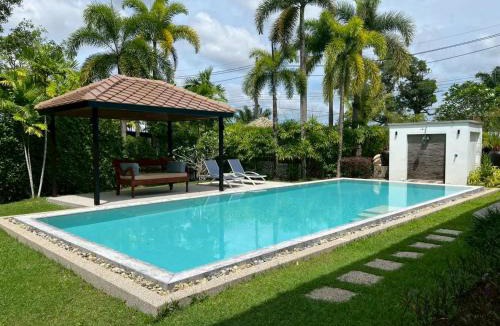 Choeng Thale Villa | Contemporary 4-Bedroom Villa with Private Pool