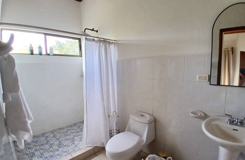 El Transito House | Cool and comfortable 3-bedroom house in welcoming El Tránsito with WiFi, AC