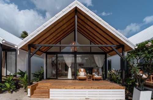Thong Sala Villa | Cosy beach club resort