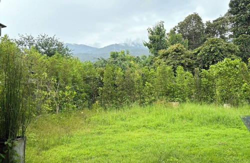 Chang Phueak House | Cozy 1-bedroom house with AC and WiFi in peaceful Chiang Mai