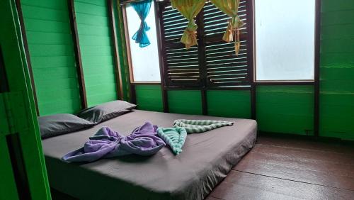 Bai Lan Hotel | Crazy Bananas
