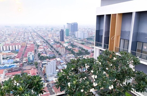 Prampir Makara House | D'Suites at The Sykline (one bedroom) #8