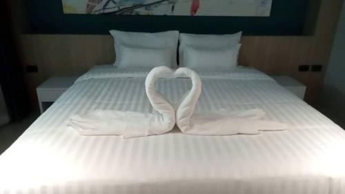 Phan Thong Hostel | D5 Gold Hotel สาขาหนองกะขะ