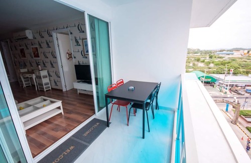 Hua Hin Apartment | D603 Bright Cozy 2-bedroom apartment with Playground near Beach