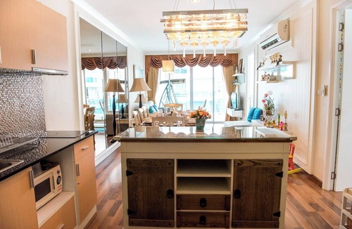 Khao Takiab Apartment | D606 Bright 2-bedroom apartment with Playground near Sea, city