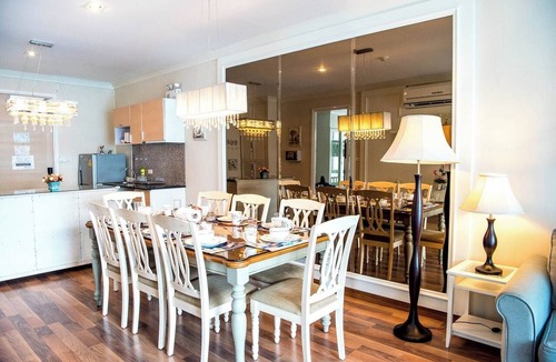 Khao Takiab Apartment | D606 Bright 2-bedroom apartment with Playground near Sea, city