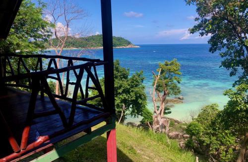 Satun Resort | DAYA hill seaview
