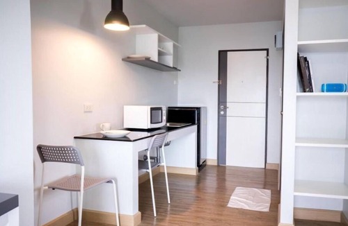 Chang Phueak Apartment | Deluxe Apartment for rent in Chiangmai (DVR-9)