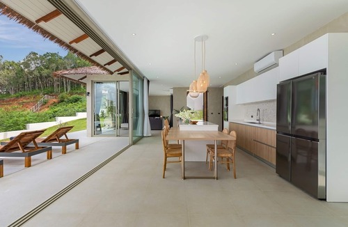 Bophut Hills Villa | Designer's Delight: Lilly Belle: 4 Bed Pool Villa