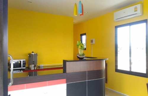 Don Sak Hotel | Donsak Ville