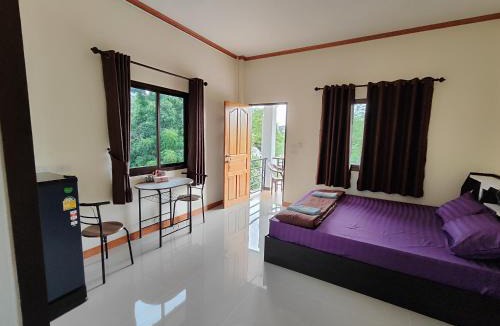 Ban Chang Apartment | Dowslom Place