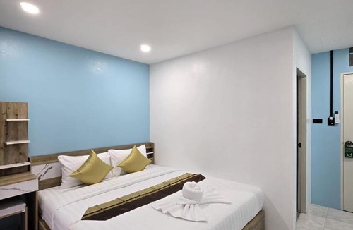 Patong Hotel | DreamNest Patong Hotel, Patong Beach