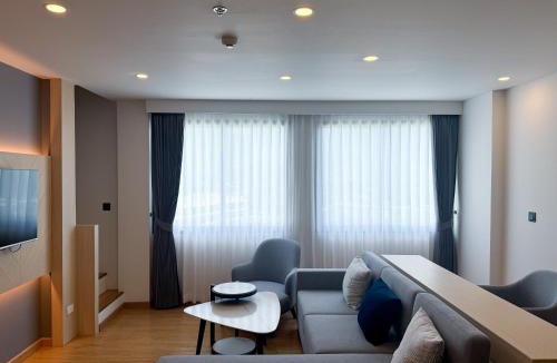 Rawai Apartment | Duplex Cala 1BR FamilyPoolsGym Shuttle