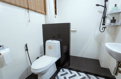 Khlong Tan Nuea Hostel | Ekkamai Buds & Beds - 420 Hostel