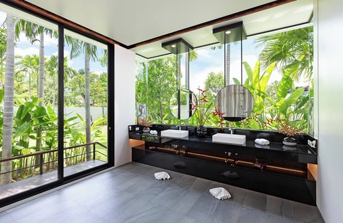 Rawai Villa | Emily's Pearl Luxury Pool Villa/Nai Harn Baan Bua/Nai Harn Beach