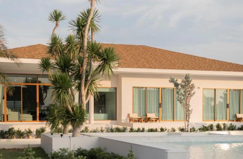 Huai Yai House | Emmarin Villa Pattaya