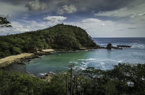 Paradise Bay House | Enchanted Monkey House with Breathtaking Ocean Views