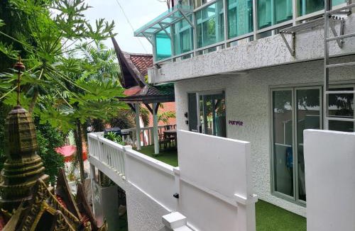 Nanai Road Hostel | Entropy Capsules and Hotel