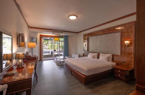 Khok Kloi Hotel | Erawan Phangnga Hotel, Natai Beach