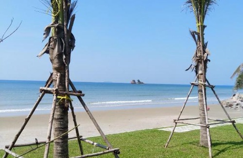 Mae Pim Apartment | Escape Condominium, Mae Phim Beach