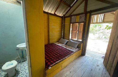 Ranong Cabin | Eternal Forest Beach Bar&Bungalow