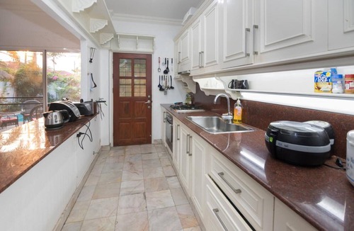 Na Kluea Villa | Exclusive Villa, 6 Bedrooms, Private Pool, Garden View, 10 Mins LK Metro