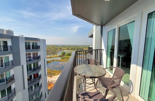 Kram Condo | Family 2 bdrm pool view, big balcony, AC, Wifi and Kitchen