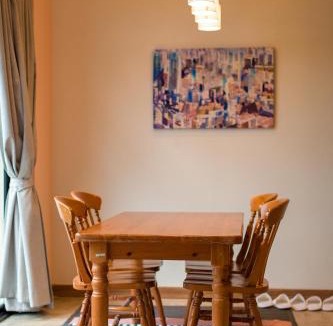 Lampang Apartment | Family Room by 233Poshtel