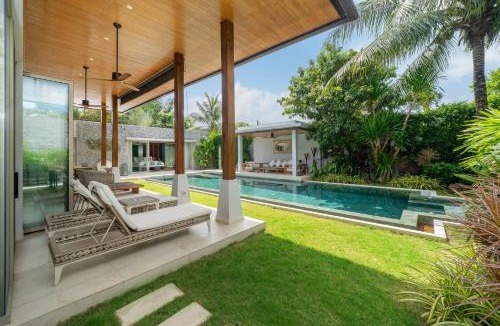 Thep Kasattri Villa | Family villa with Private swimming pool Phuket Free Airoport Pick up from 7 days