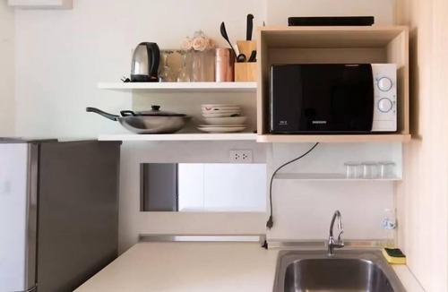 Bang Chak Apartment | Gfeel,F2. BTS sukhumvit, WIFI Pool GYM