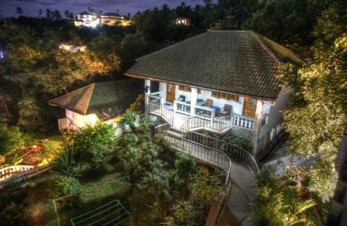 Maret House | Gila's Garden