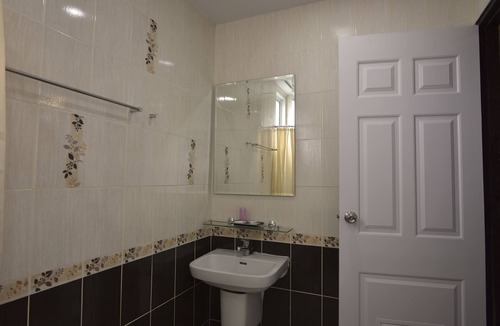 Lat Krabang Hotel | Gold Airport Suites
