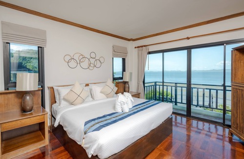 Bang Tao Hotel | Golden Horizon Villa