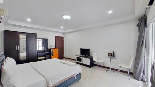 Lat Krabang Hostel | Grand Airport Resort