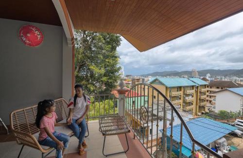Nanai Road Hotel | Grand View