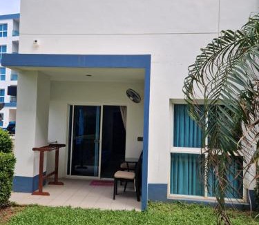 Kram Apartment | Grandblue condominium 106,302