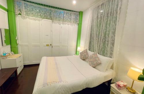 Sao Chingcha House | Green Teak House