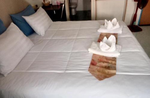 Ban Phe House | Happy Home Guest House