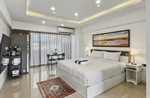 Patong Apartment | Heritage - Modern Studio shared Pool, City Centre
