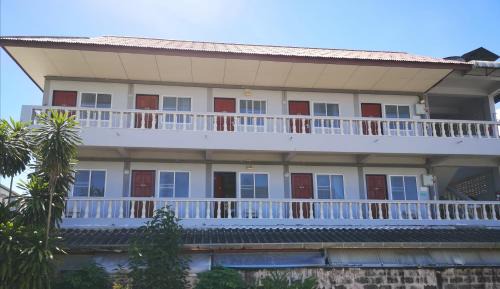 Sri Phum Hostel | HILLDA HOUSE