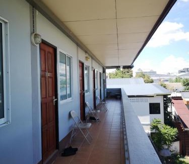 Sri Phum Hostel | HILLDA HOUSE