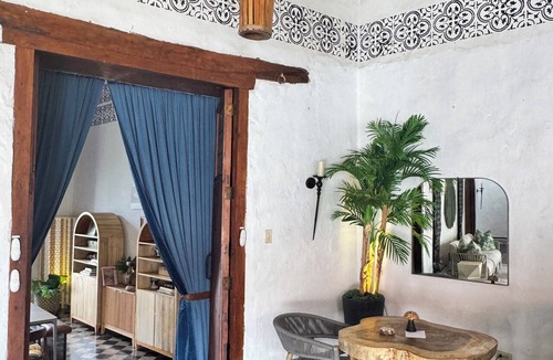Granada House | Historic Colonial Designer Home in the Heart of Granada