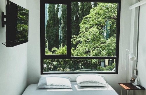 Sukhumvit Hostel | HOLY SHEET Hostel