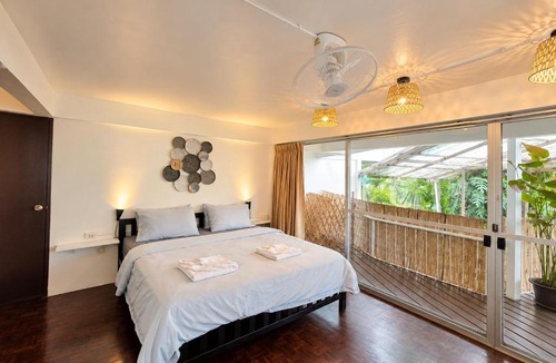 Bangkok Central Business District Hostel | Home16 Sukhumvit16