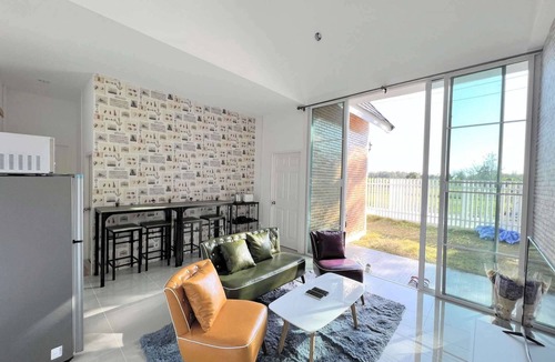 San Pa Thong House | Homerent @ Sariam Lake Chiang Mai