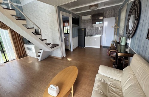 Kanchanaburi Hotel | Honey Queen Resort