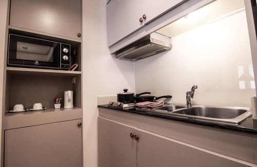 Bangkok Central Business District Hotel | Hope Land Hotel Sukhumvit 24