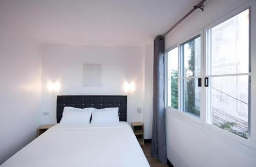 Don Muang Hostel | Hoppers Place Donmuang Hostel